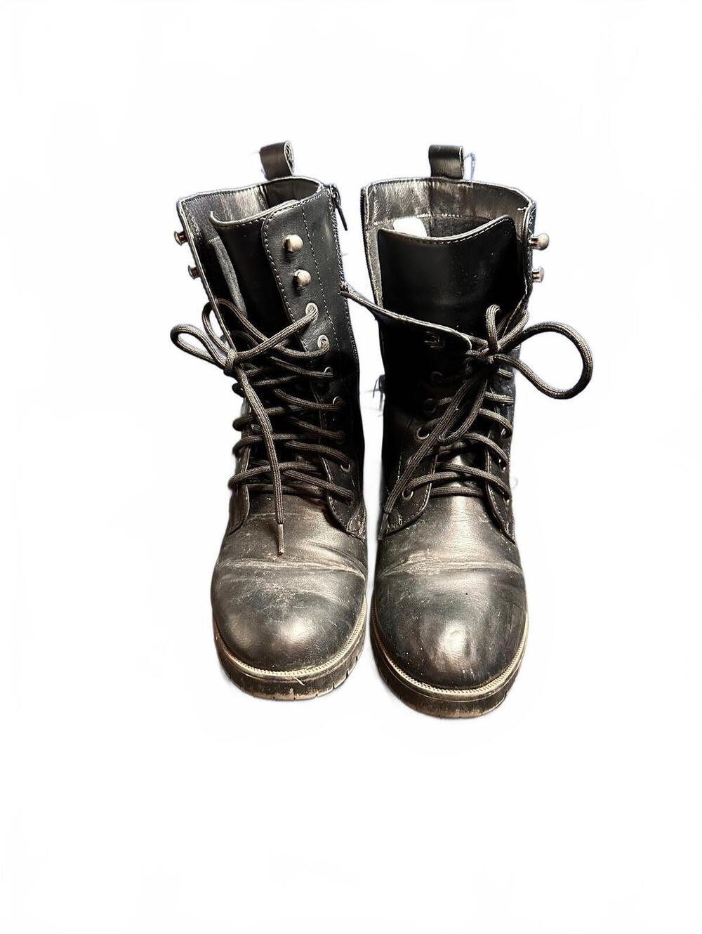 Dream Pairs Women's Black Lace-Up Combat Boots Size 9.5